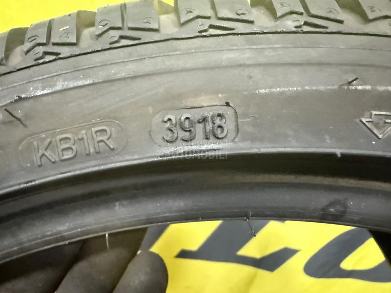 Goodyear 225/40 R18 Zimska