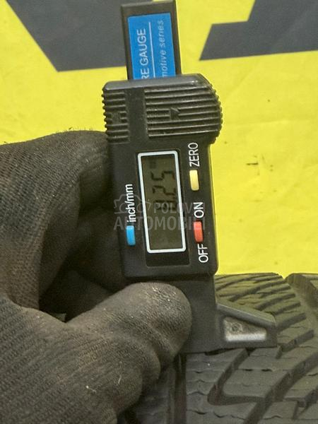 Goodyear 225/40 R18 Zimska