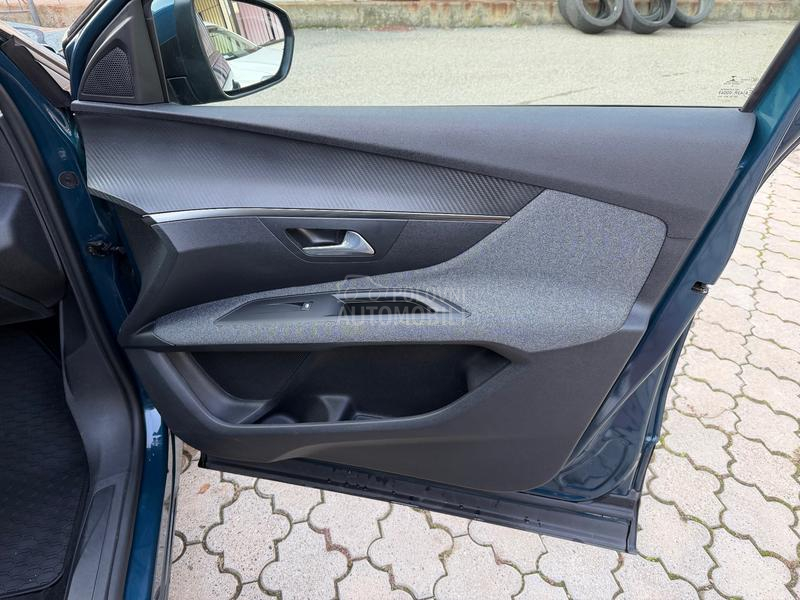 Peugeot 3008 1.5 BlueHDi