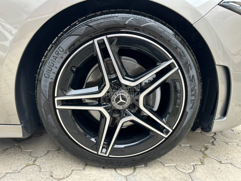 Mercedes Benz A 180 d AMG