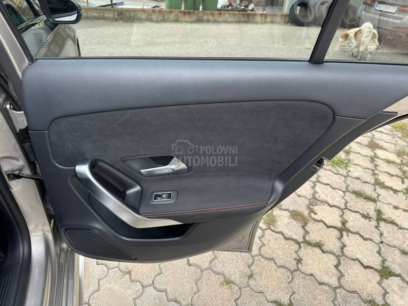 Mercedes Benz A 180 d AMG