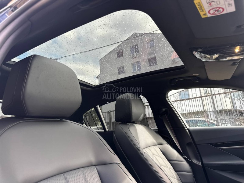 BMW 520 M ProPano Iconic HK