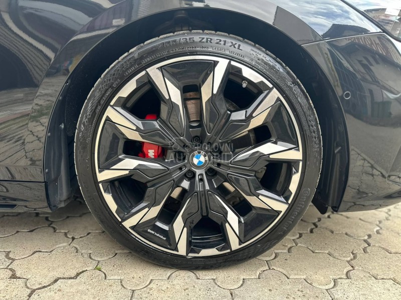 BMW 520 M ProPano Iconic HK