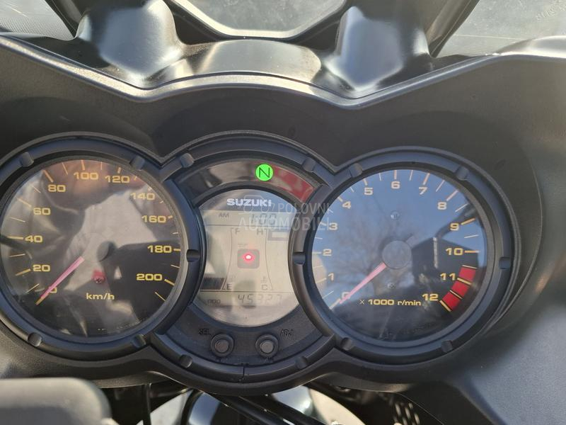 Suzuki DL 650 V Strom