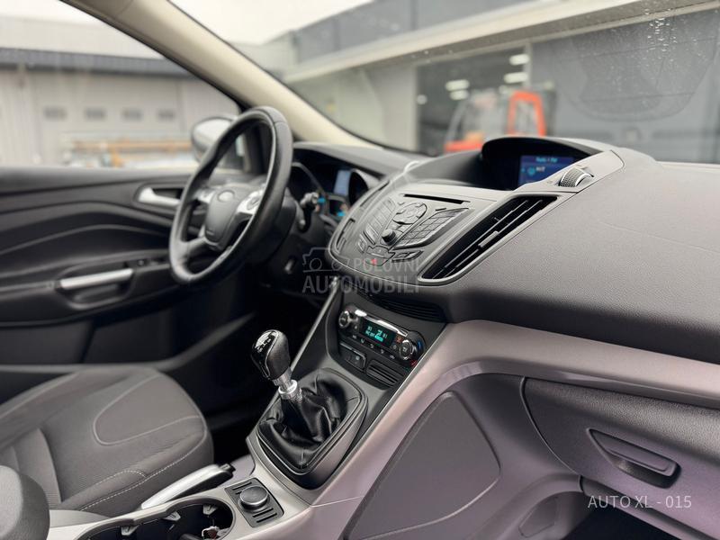 Ford Kuga 2.0 TDCI / 4x4 / NOV