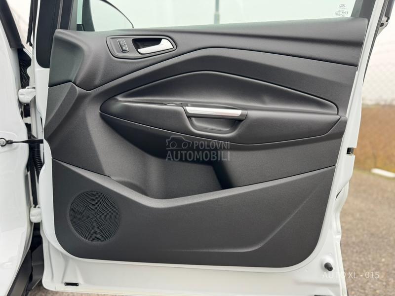 Ford Kuga 2.0 TDCI / 4x4 / NOV