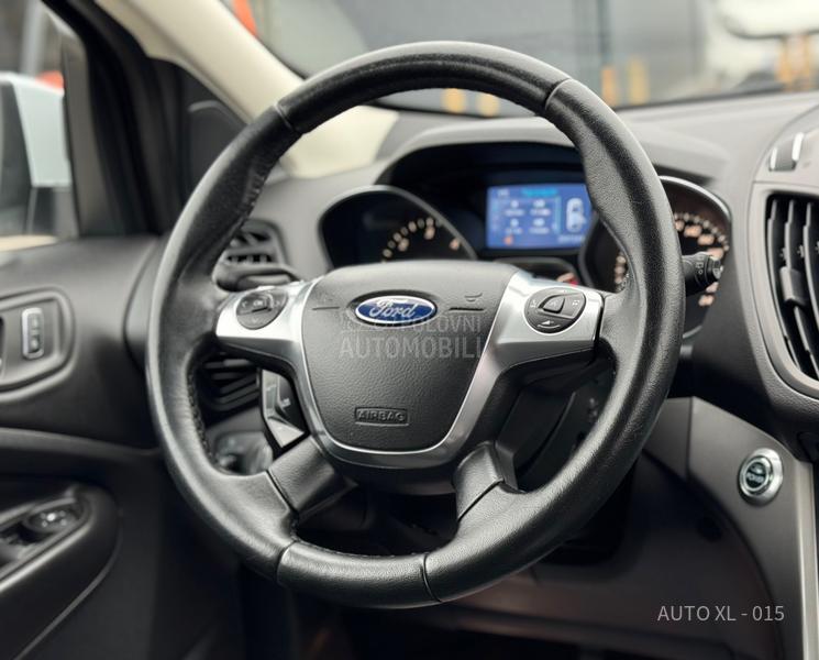 Ford Kuga 2.0 TDCI / 4x4 / NOV