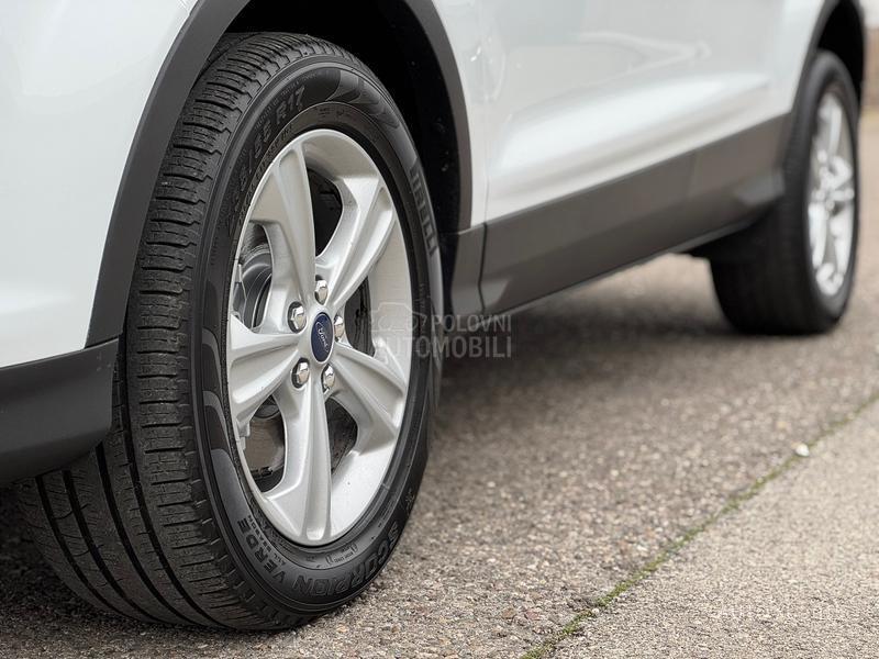 Ford Kuga 2.0 TDCI / 4x4 / NOV