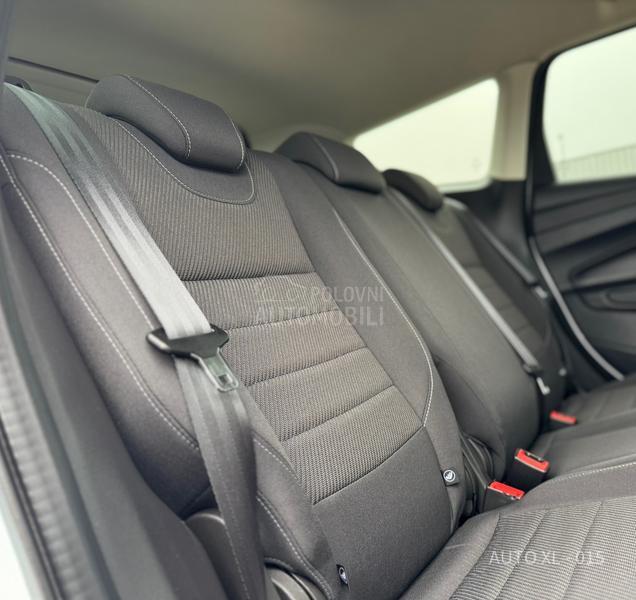 Ford Kuga 2.0 TDCI / 4x4 / NOV