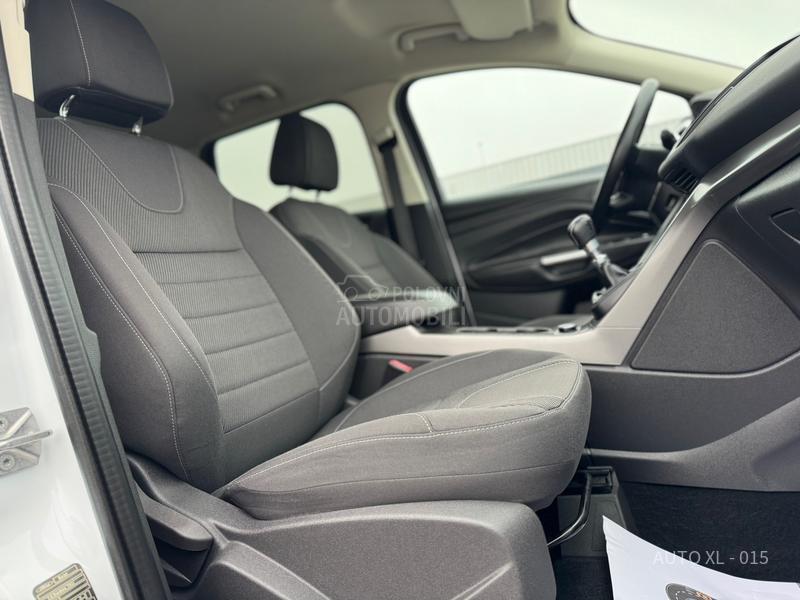 Ford Kuga 2.0 TDCI / 4x4 / NOV