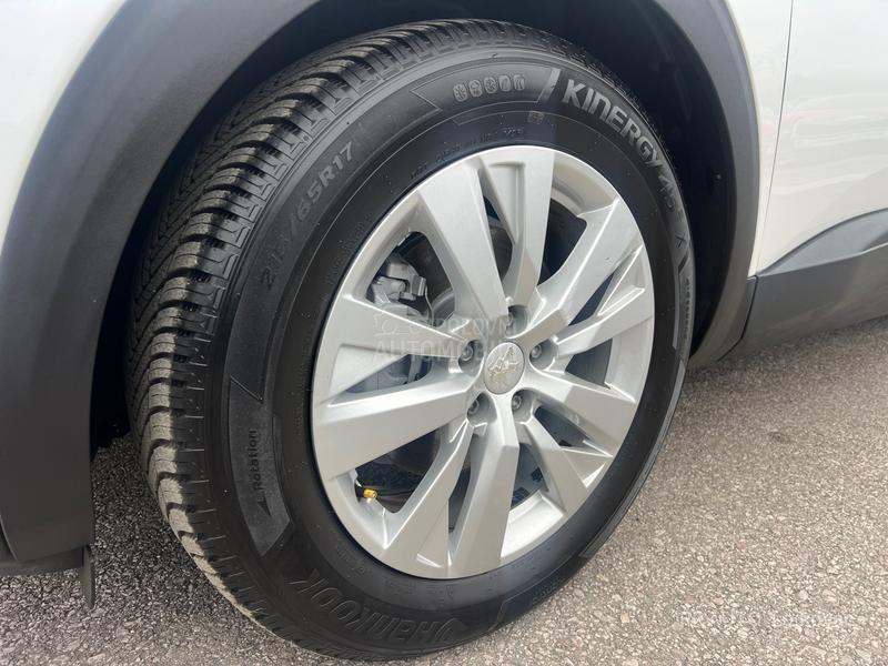 Peugeot 3008 1.6 HDI ALLURE