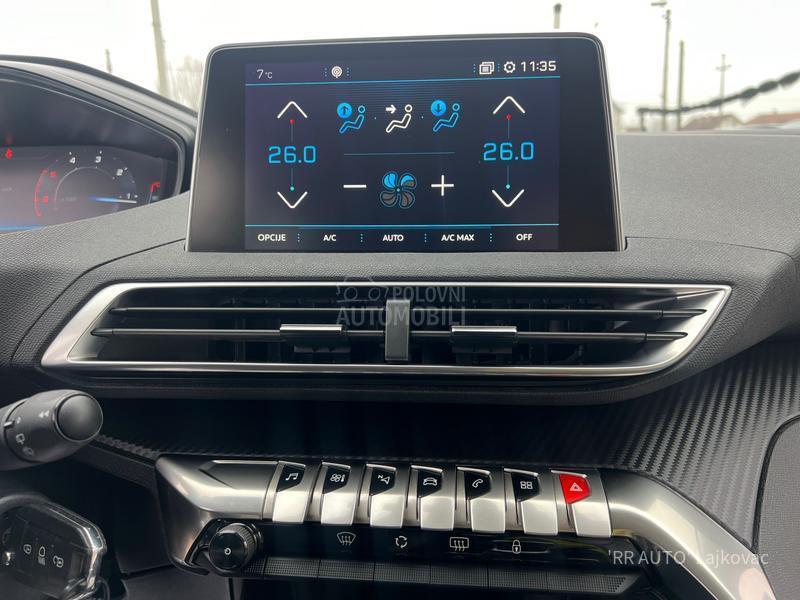 Peugeot 3008 1.6 HDI ALLURE