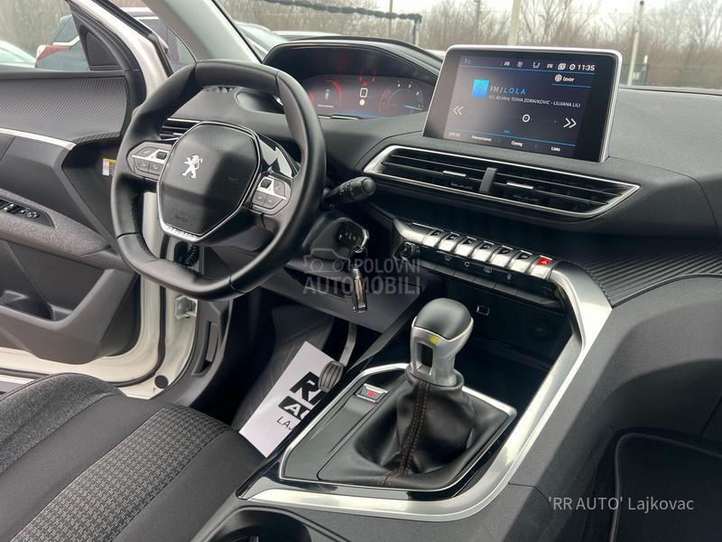 Peugeot 3008 1.6 HDI ALLURE