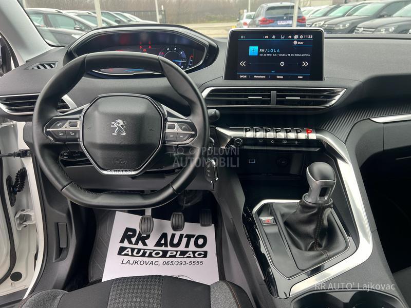 Peugeot 3008 1.6 HDI ALLURE