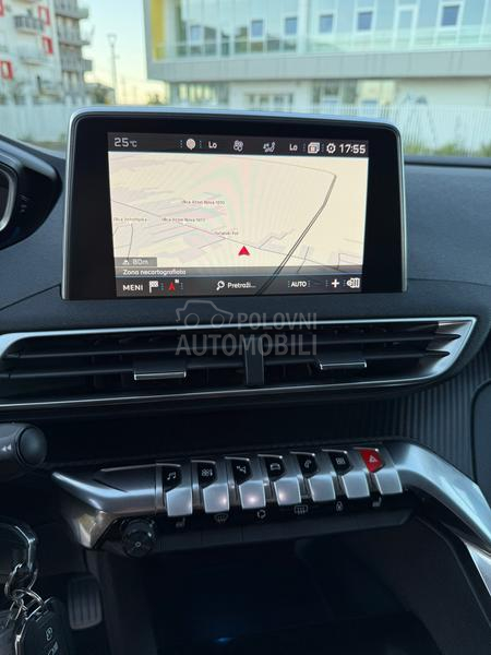Peugeot 3008 1.6HDI Virtual/Nav