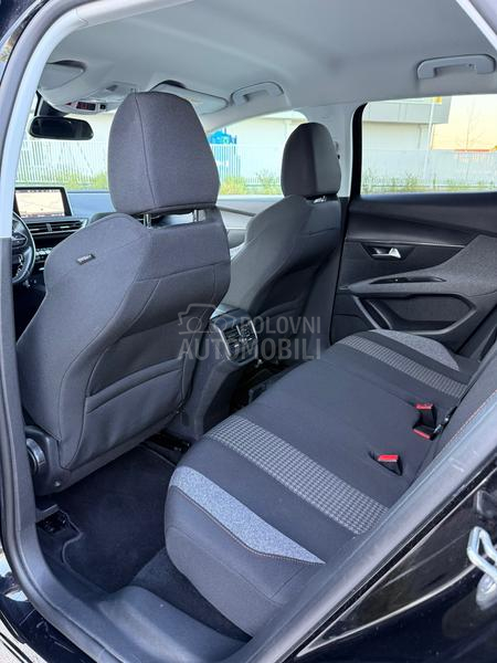 Peugeot 3008 1.6HDI Virtual/Nav