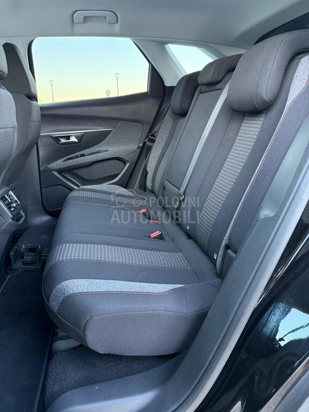 Peugeot 3008 1.6HDI Virtual/Nav