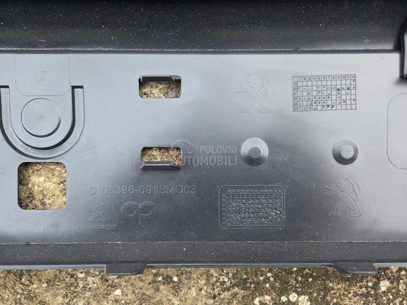 Original prednji branik