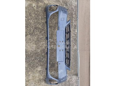 Original prednji branik za Peugeot 308 od 2013. do 2017. god.