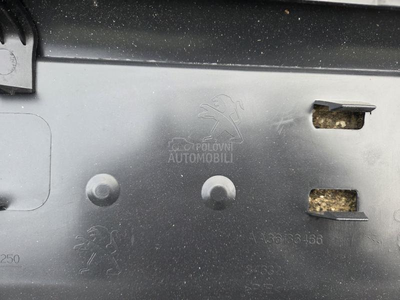 Original prednji branik