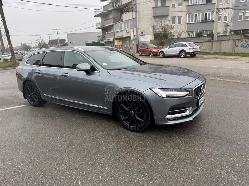 Volvo V90 