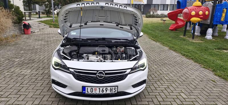 Opel Astra K 1,6 CDTI COSMO nov