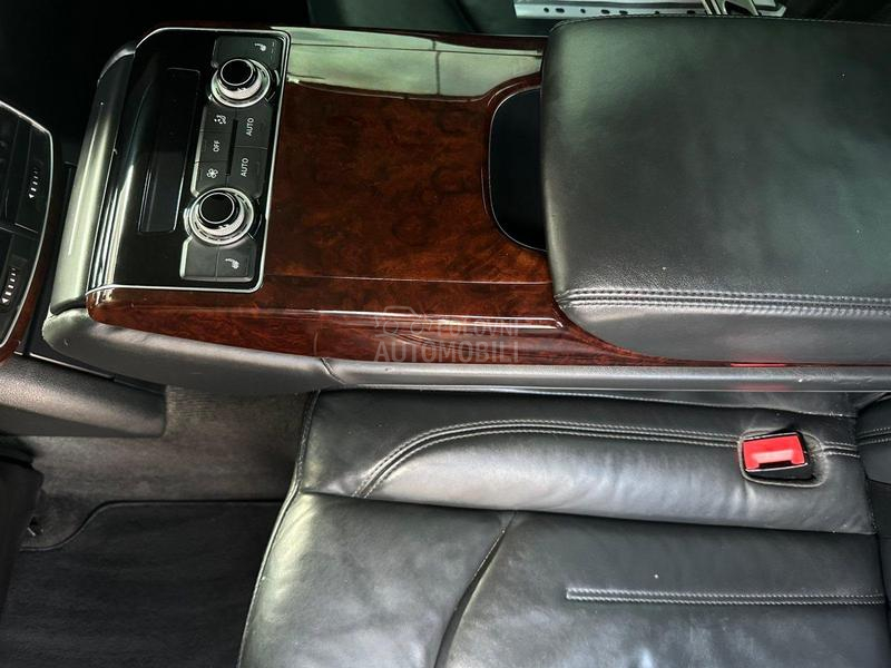 Audi A8 4,2 TDI long Qwatro
