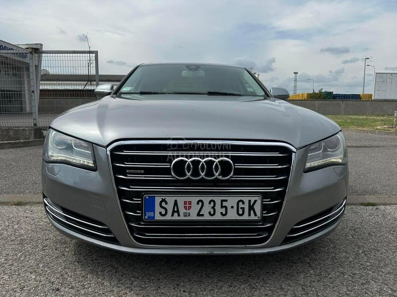 Audi A8 4,2 TDI long Qwatro