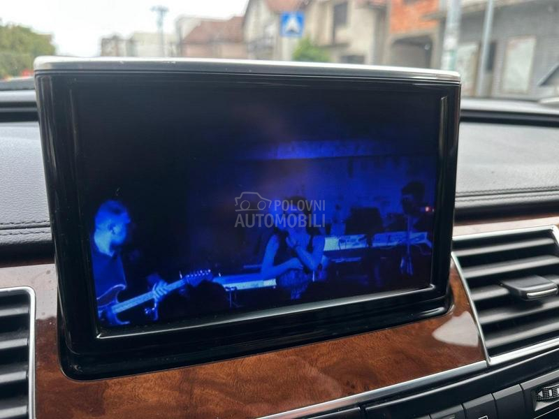 Audi A8 4,2 TDI long Qwatro