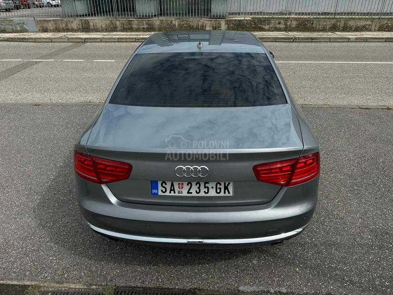 Audi A8 4,2 TDI long Qwatro