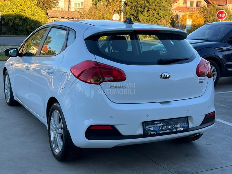 Kia cee`d 1.4CRDi LX URBAN