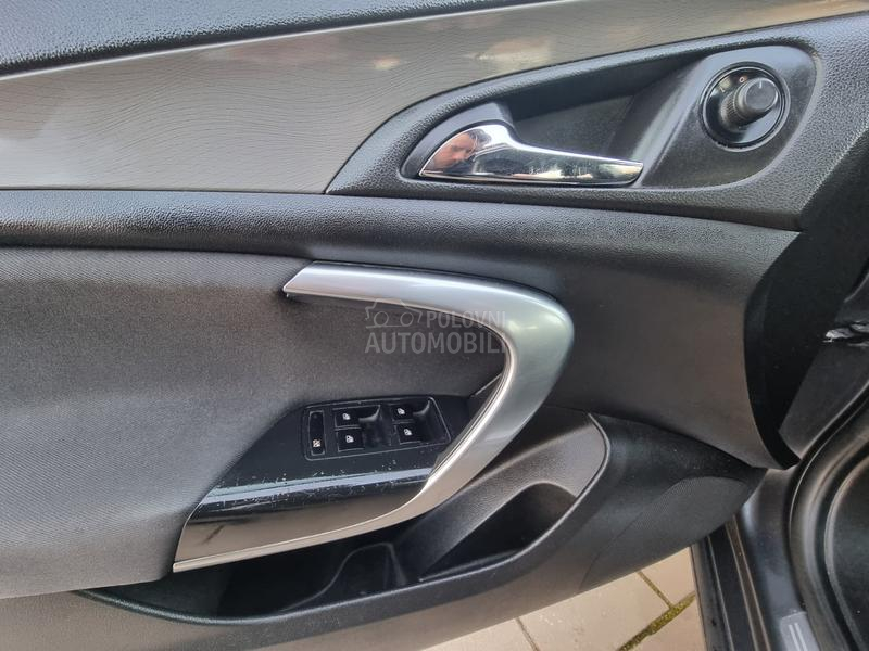 Opel Insignia 2.0 cdti