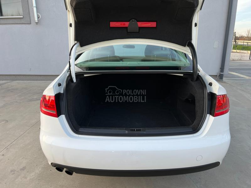 Audi A4 2.0TDI B8 BUSINESS