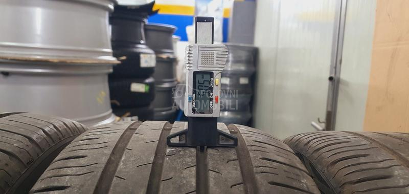 Continental 235/45 R18 Letnja