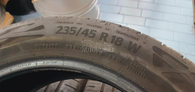 Continental 235/45 R18 Letnja