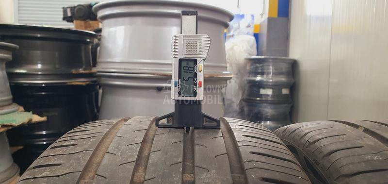 Continental 235/45 R18 Letnja