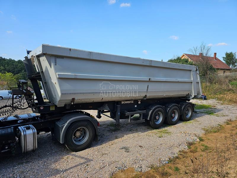 Schmitz SKI 8.2 38m3 HARDOX