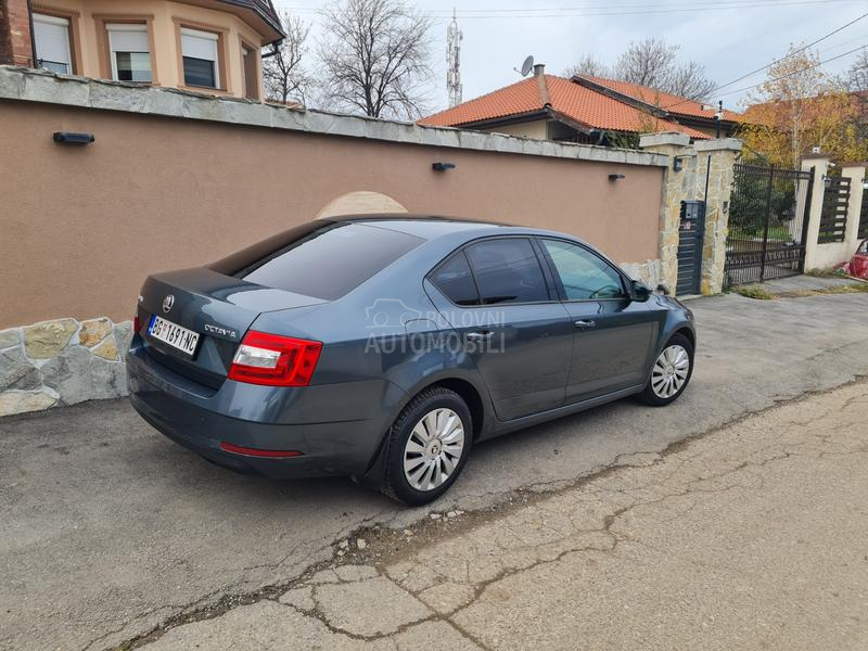 Škoda Octavia A71.6TDI AMBITION