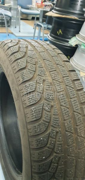 Pirelli 215/60 R17 Zimska