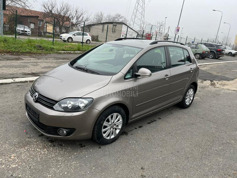 Volkswagen Golf Plus 1.6 TDI DSG NOV