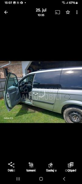 Chrysler Grand Voyager 