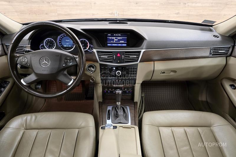 Mercedes Benz E 220 cdi ELEGANCE