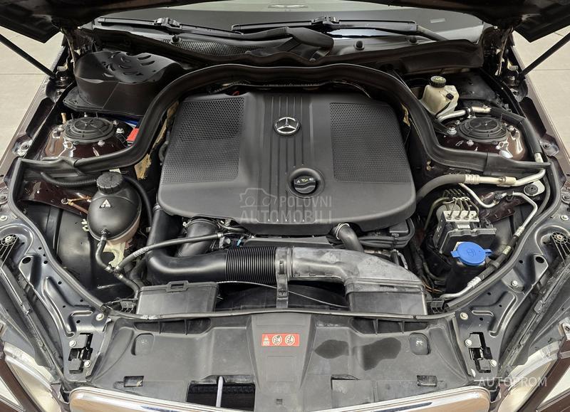 Mercedes Benz E 220 cdi ELEGANCE