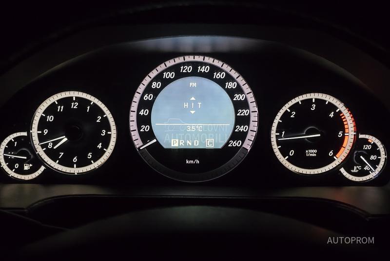 Mercedes Benz E 220 cdi ELEGANCE