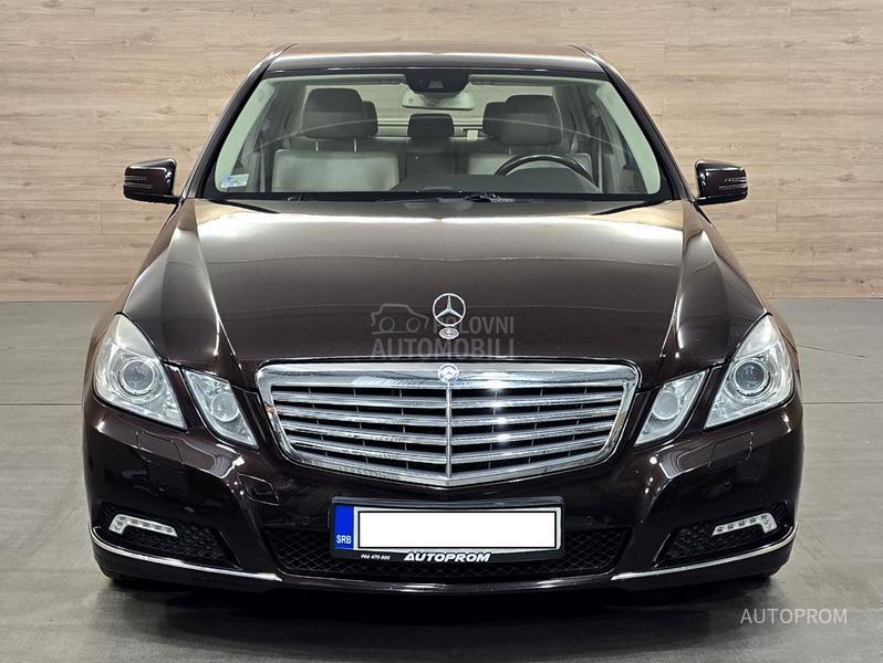 Mercedes Benz E 220 cdi ELEGANCE