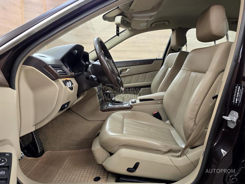 Mercedes Benz E 220 cdi ELEGANCE
