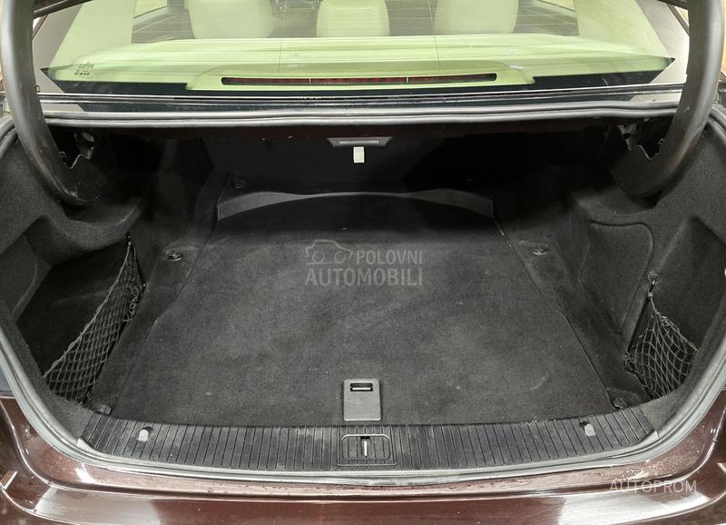 Mercedes Benz E 220 cdi ELEGANCE