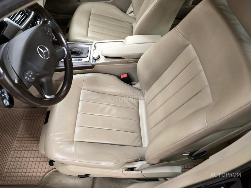 Mercedes Benz E 220 cdi ELEGANCE