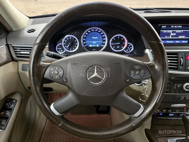 Mercedes Benz E 220 cdi ELEGANCE