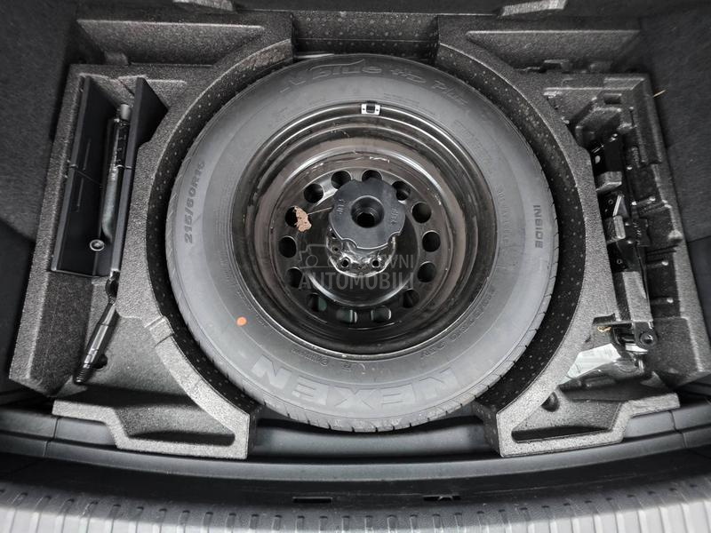 Škoda Karoq 1.5 TSI STYLE DSG